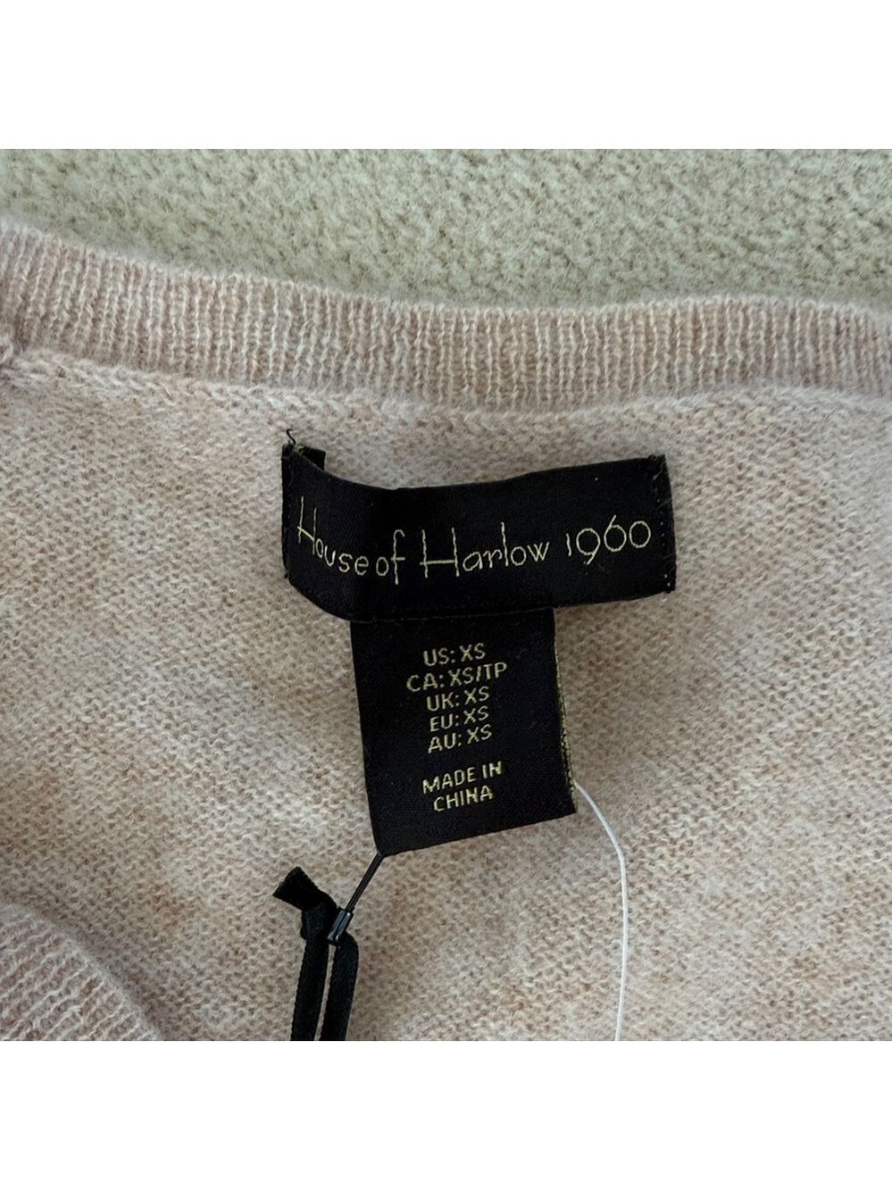 House of Harlow 1960 Cashmere V-Neck Sweater - Soft Tan - Picture 3 of 4